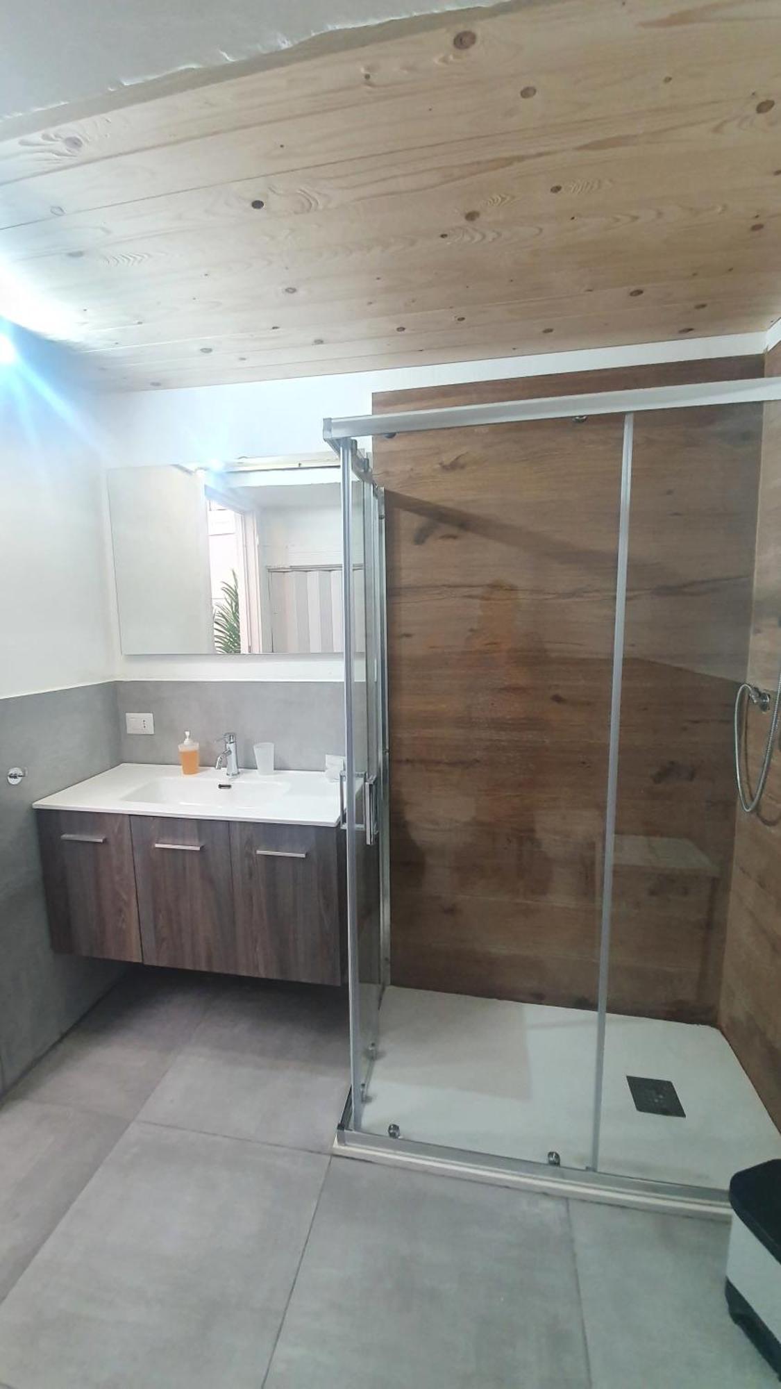 Suite Adriatica Hottube And Sauna Бари Экстерьер фото